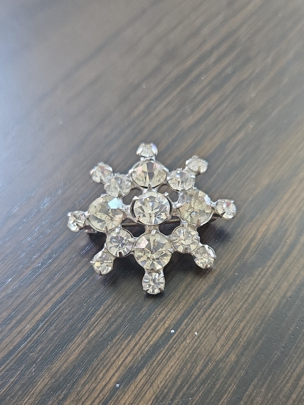 Vintage Crystal Snowflake Brooch Pin - Clear Rhinestone Like Accent